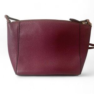 Chic Burgundy Crossbody Bag